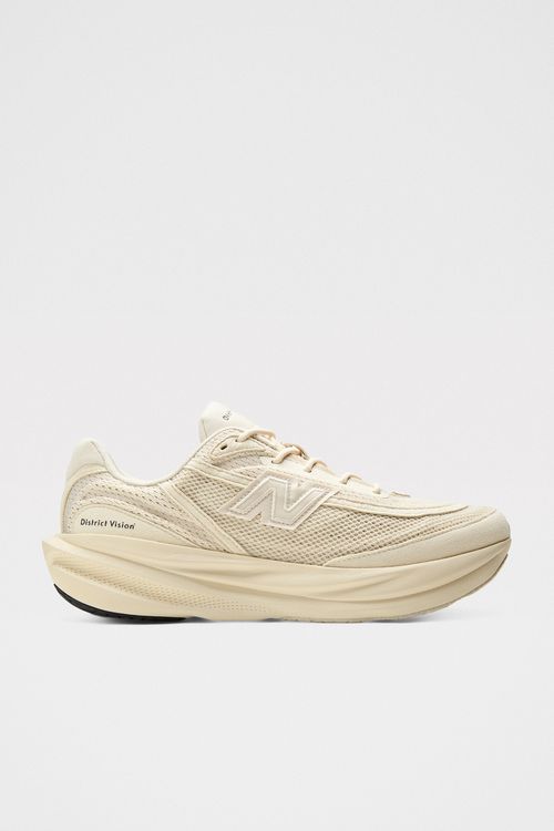 New Balance x District Vision 1080v15 Linen - Sneaker