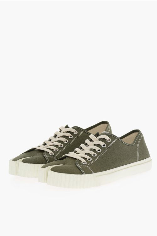 Maison Margiela | MM22 Canvas TABI Low Top Sneakers | Realry