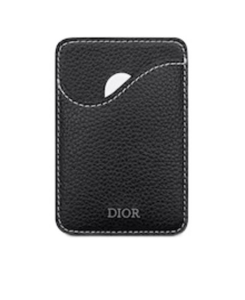 Saddle Magnetic Card Holder