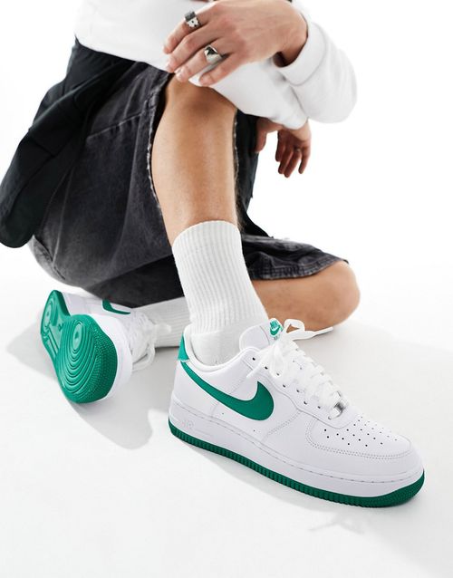 Air Force 1 '07 trainers in white and green
