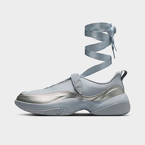 Women's Pointe Casual Shoes in Metallic Silver/Photon Dust