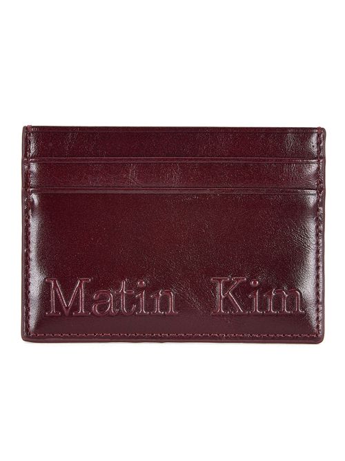 EMBOSSED LOGO CARD WALLET IN BURGUNDY