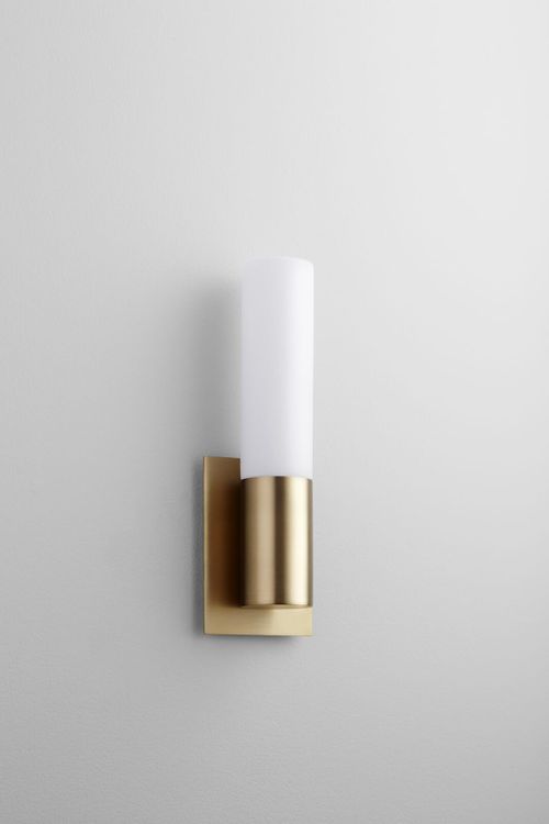 Oxygen Magneta Wall Sconce in Aged Bras