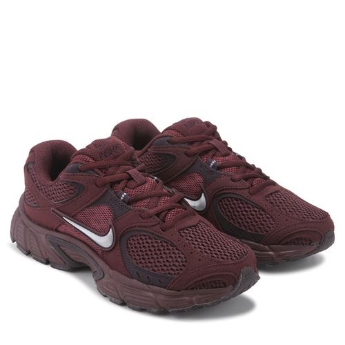 Women's V5 Rnr Sneakers (Red Suede)