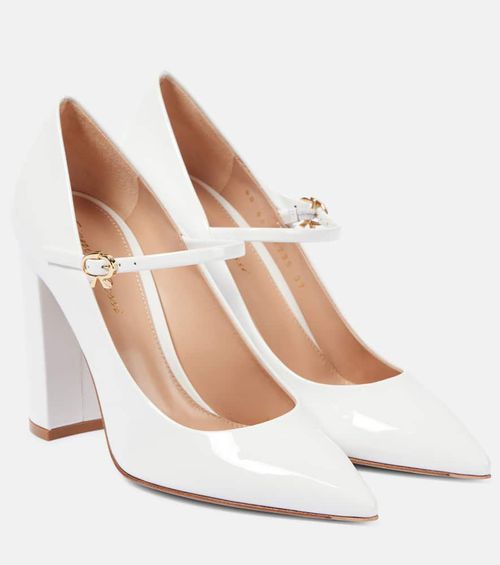 100 patent leather Mary Jane pumps