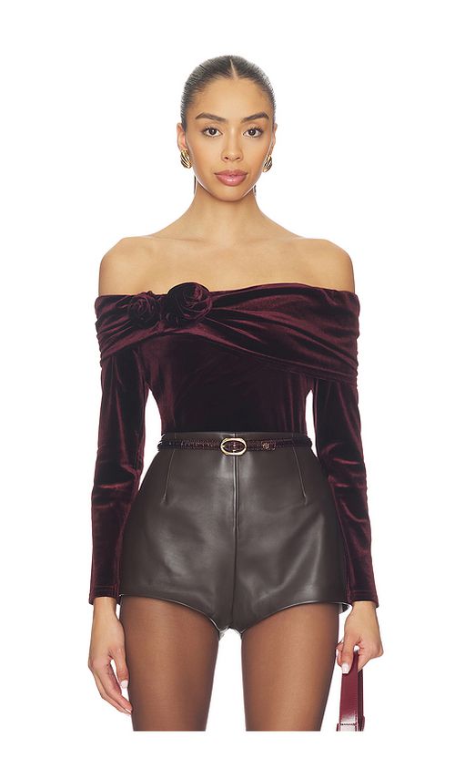 Steve Madden Lici Top in Burgundy. L. Also in XS, S
