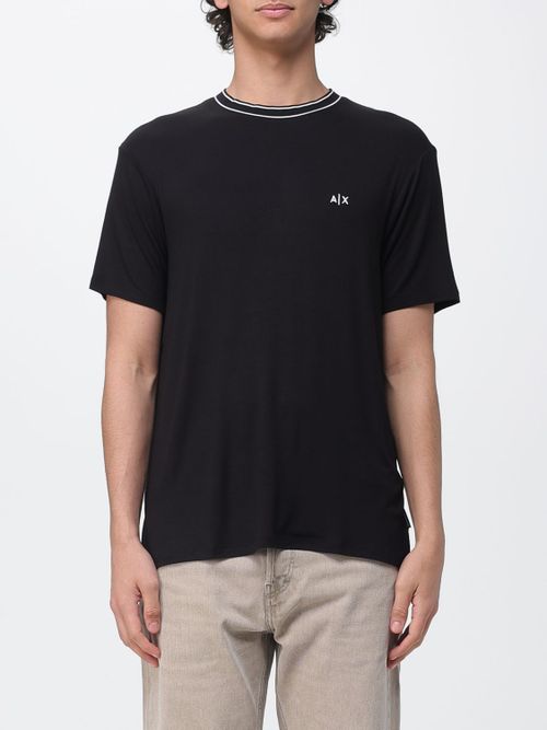 T-Shirt Men color Black