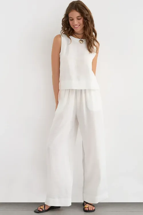 White Linen Feel Blouse & Elastic Waist Pants Two-piece Coord Set Women