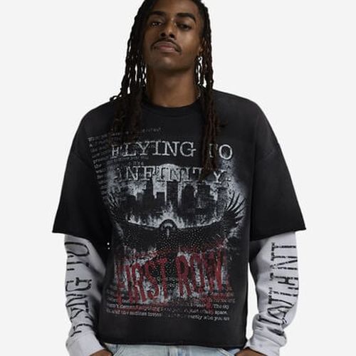 Men's Flying To Infinity Long Sleeve T-Shirt in Black