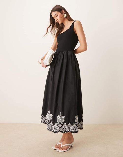Nobody's Child Colorado embroidered midi dress in black