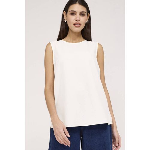 Finery London Women's Vallie Sleeveless Round Neck Vest in White