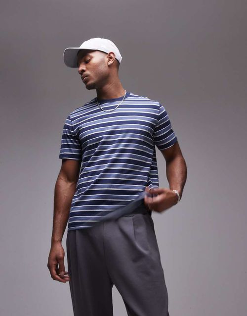 Levi's the essential relaxed fit stripe t-shirt in navy