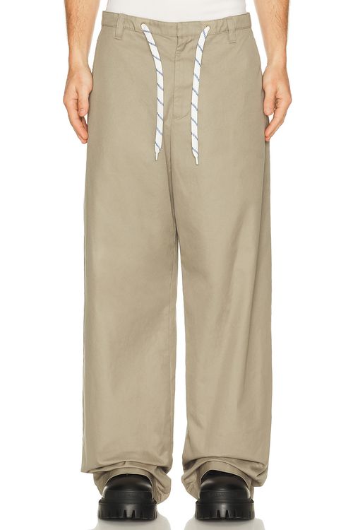 Balenciaga Chino Pants in Beige - Beige. 50 also in
