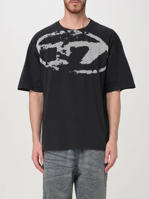 T-Shirt Men color Black