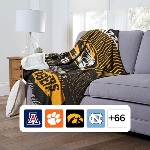 Officially Licensed NCAA Cloud Throw Blanket with Sherpa Back