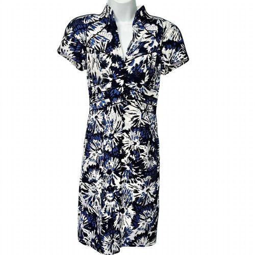 Women's Button Front Mandarin Collar Sheath Dress In Cornflower