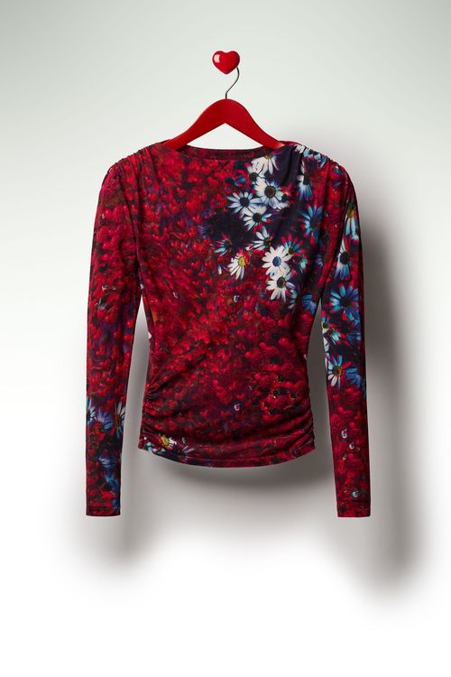 Thin daisy sweater
