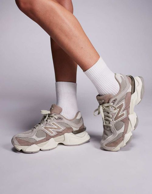 9060 trainers in brown