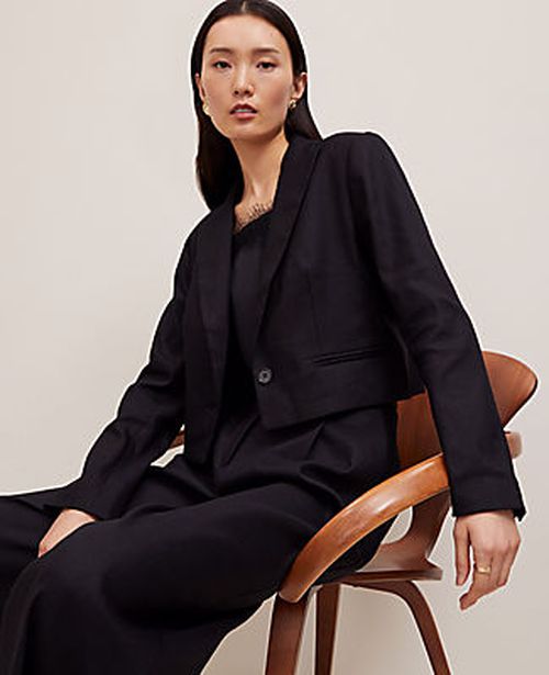 Ann Taylor The Petite Cropped Blazer in Linen Blend