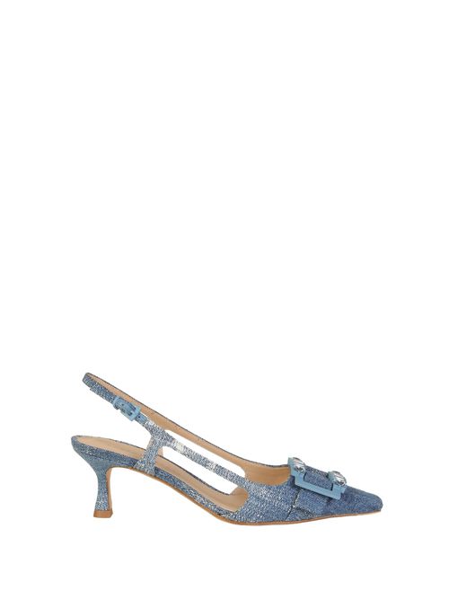 Chanel Slingback In Vintage Jeans With Accessory