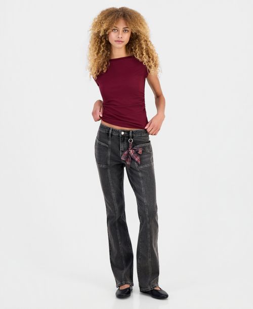 Juniors' Mid Rise Seamed Bootcut Jeans With Keychain - Washed Black