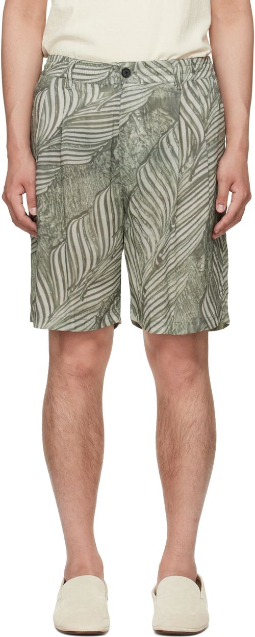 Green Leaf Pattern Printed Rayon 2Pleated Easy Shorts