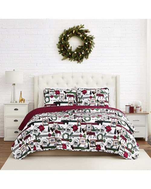 Merry Town Christmas Oversized Reversible Quilt Set