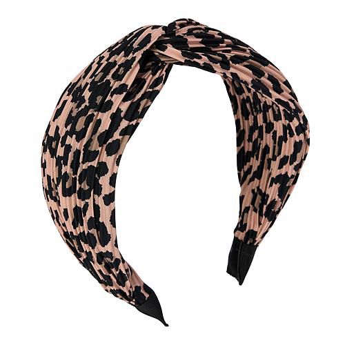 The Demi Wig with Leopard Headband
