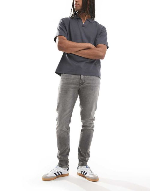 512 slim tapered fit jeans in grey