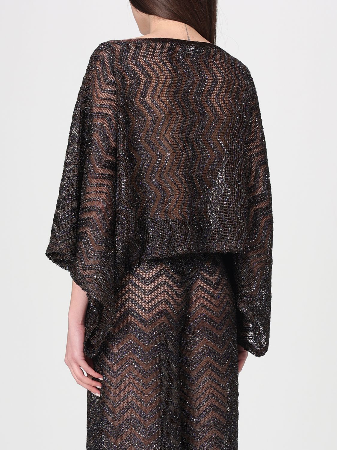 Top Woman color Brown