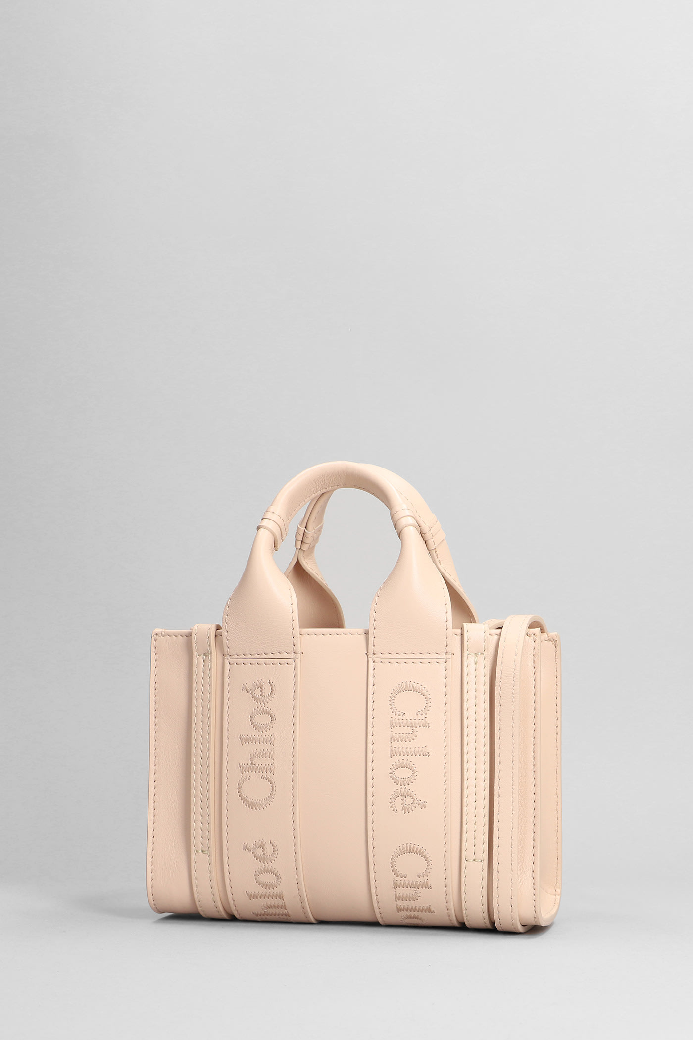 Hand Bag In Rose-Pink Leather
