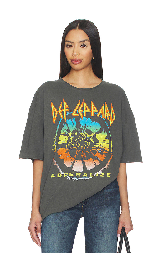 Junk Food Def Leppard The Biggie Tee in Black. - L/XL also in