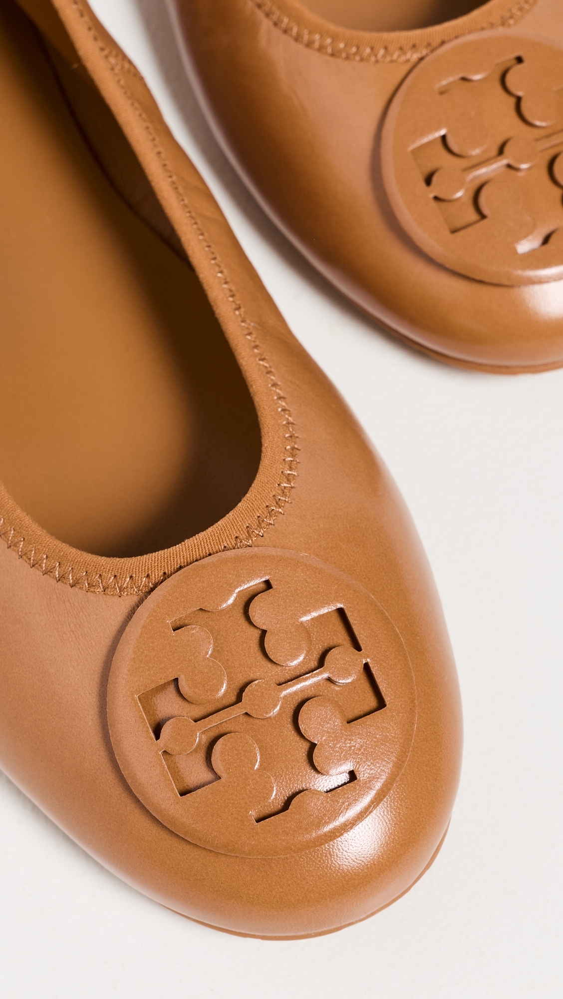 Reva Travel Ballet Flats Walnut/Walnut
