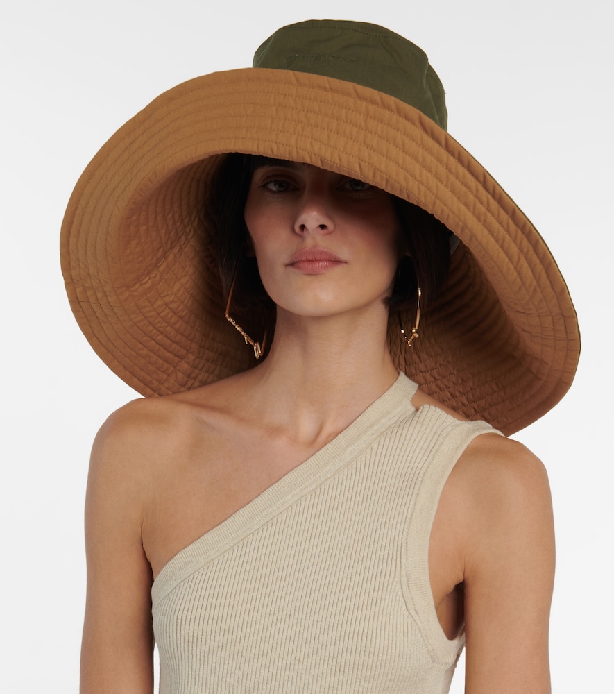 Jacquemus Le Chapeau Lagrima oversized sun hat