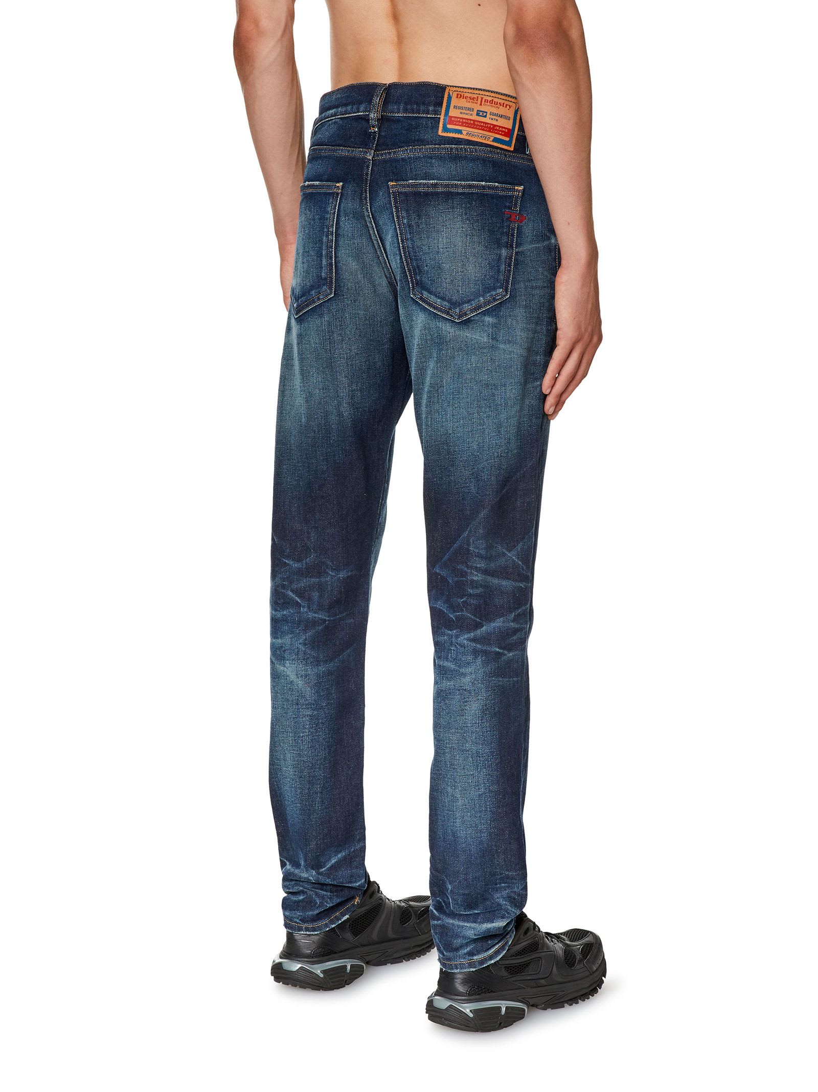 D-Strukt Straight-Leg Jeans
