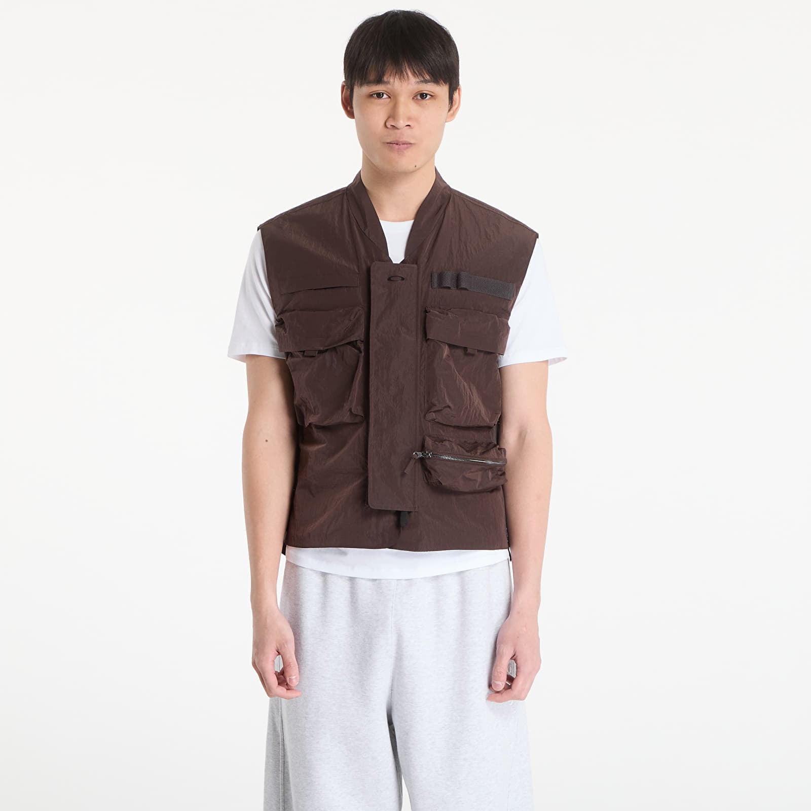 Oakley Jaylen Brown Reserve Momento Vest Brown
