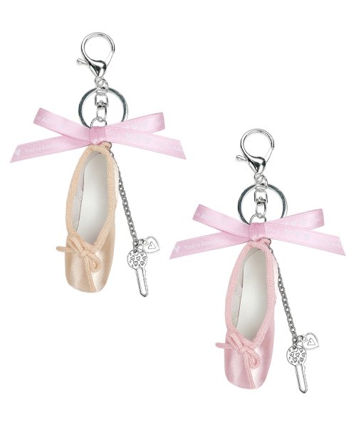 Ballet toe shoes ribbon key ring