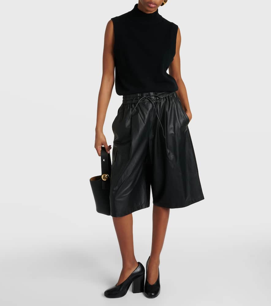 Leather Bermuda shorts