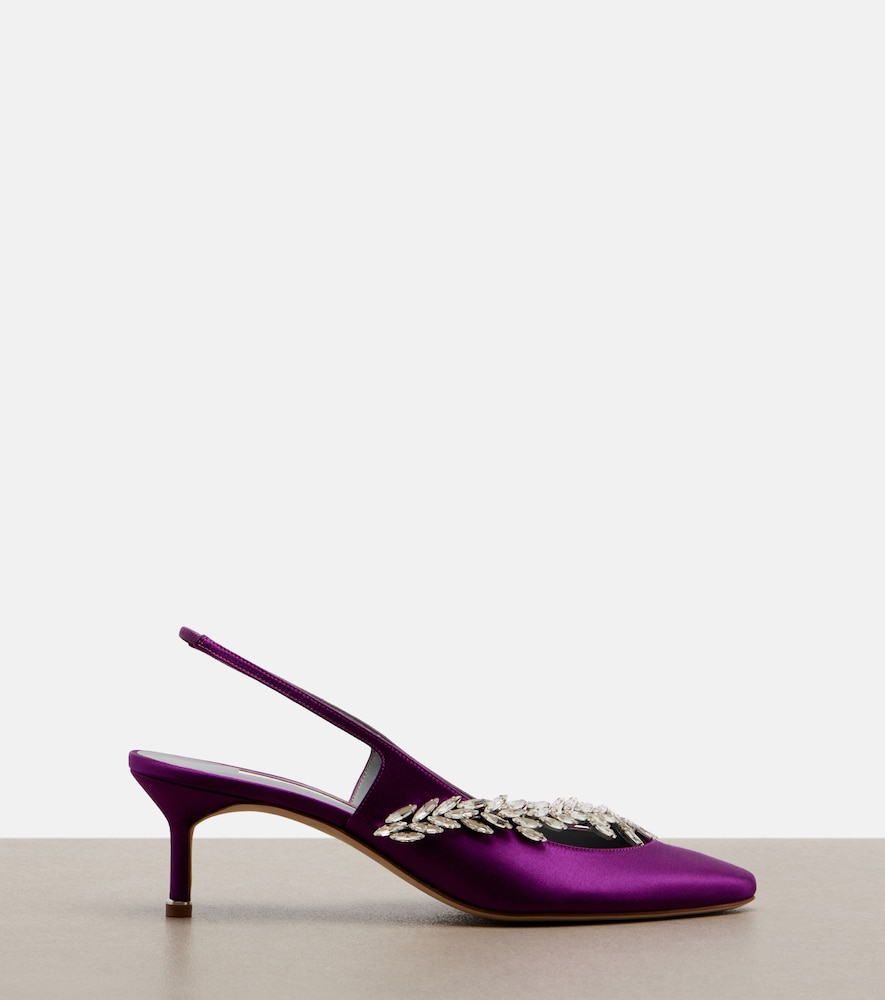 X Manolo Blahnik satin slingback pumps