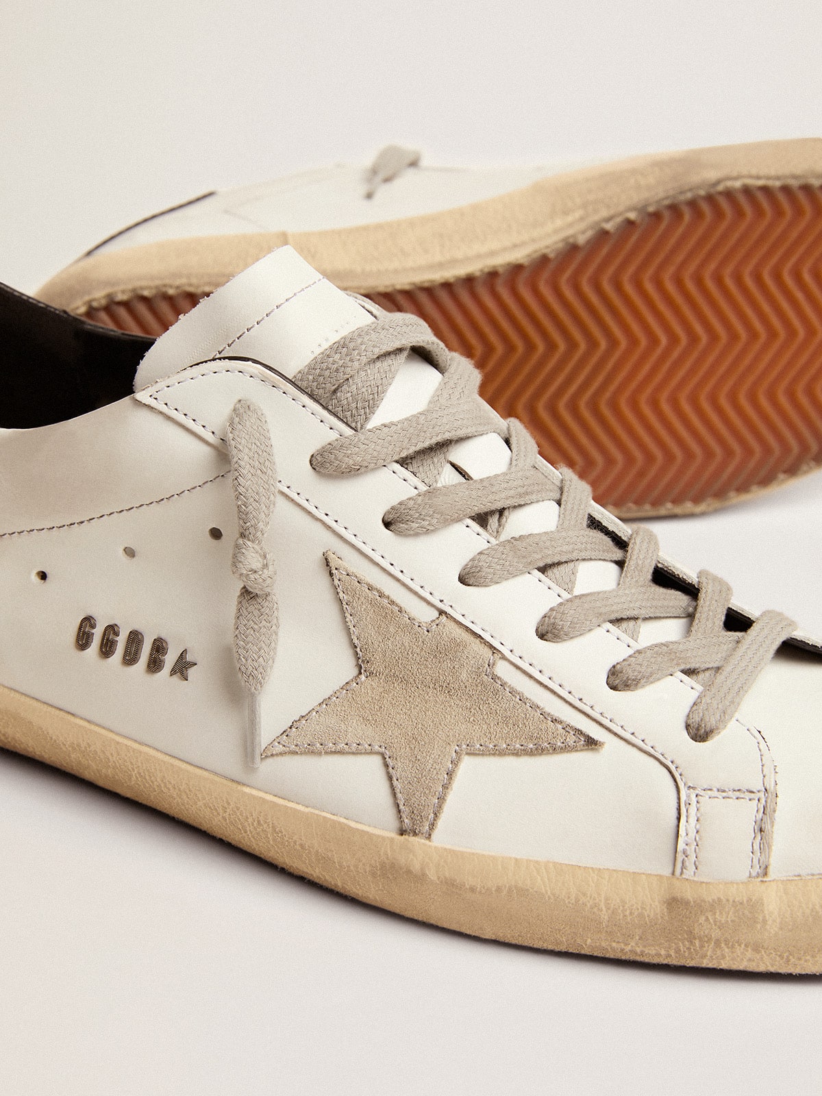 Golden Goose - Men's Super-star With Black Heel Tab And Metal Stud Lettering, Man, Size: 50