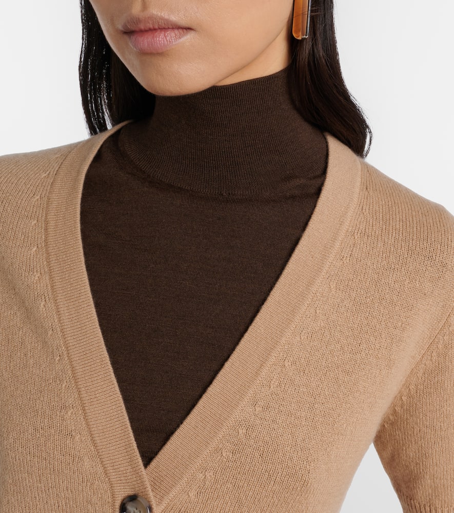 Cashmere cardigan