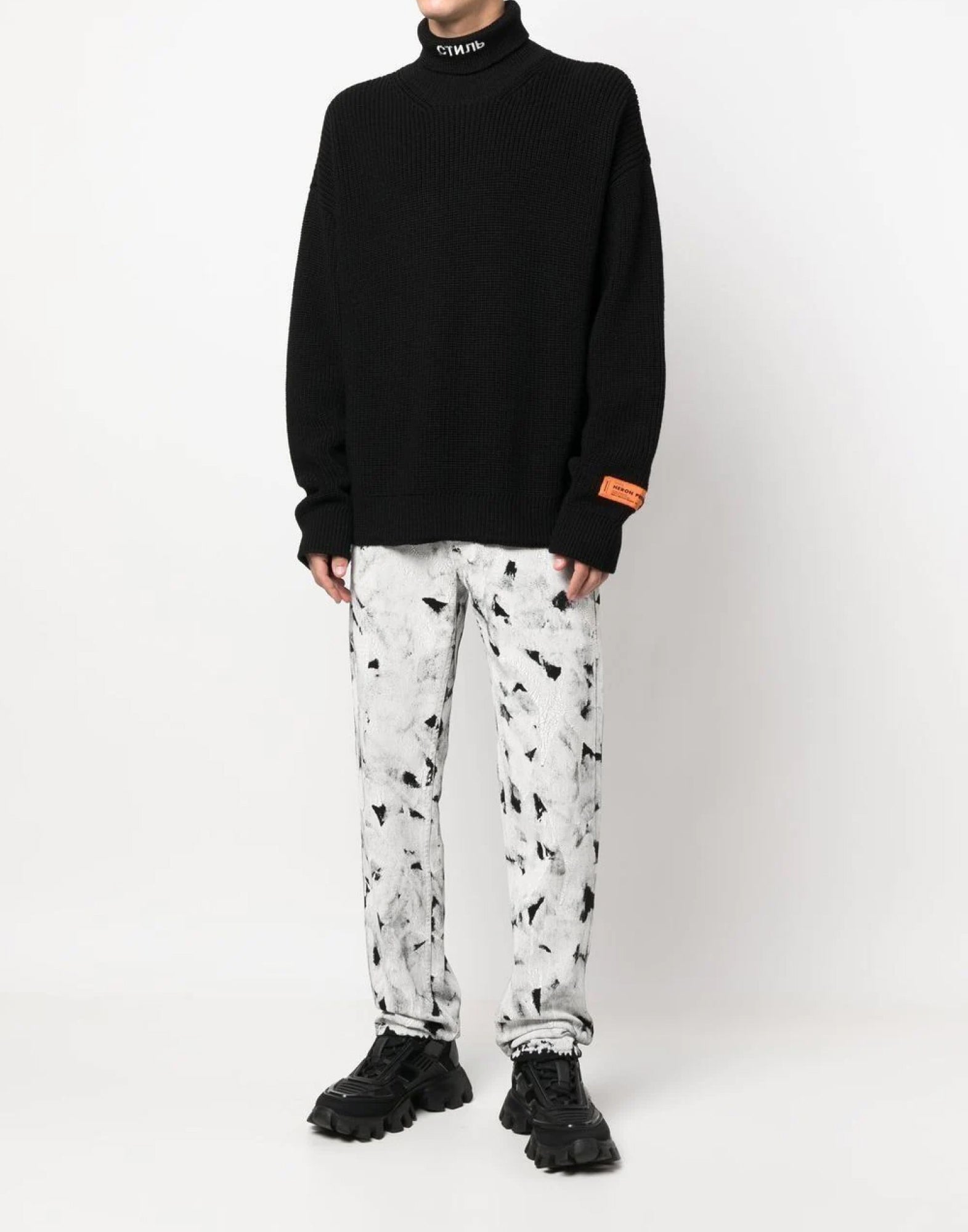 CTNMB Sweater — Black