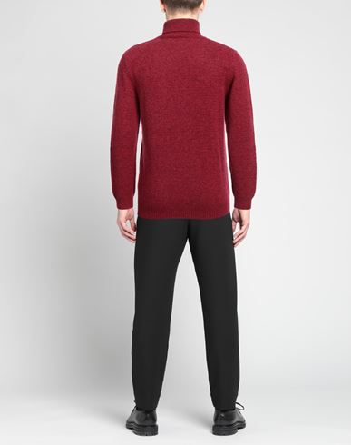 Man Turtleneck Red