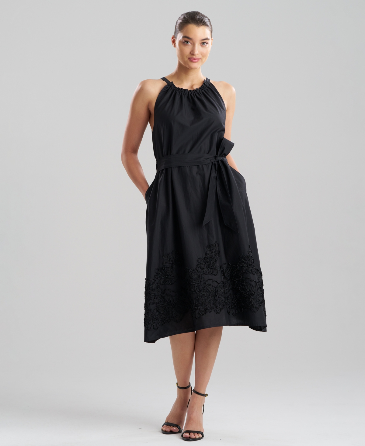 Women's Carnation Embroidery Halter Neck Midi Dress - Black