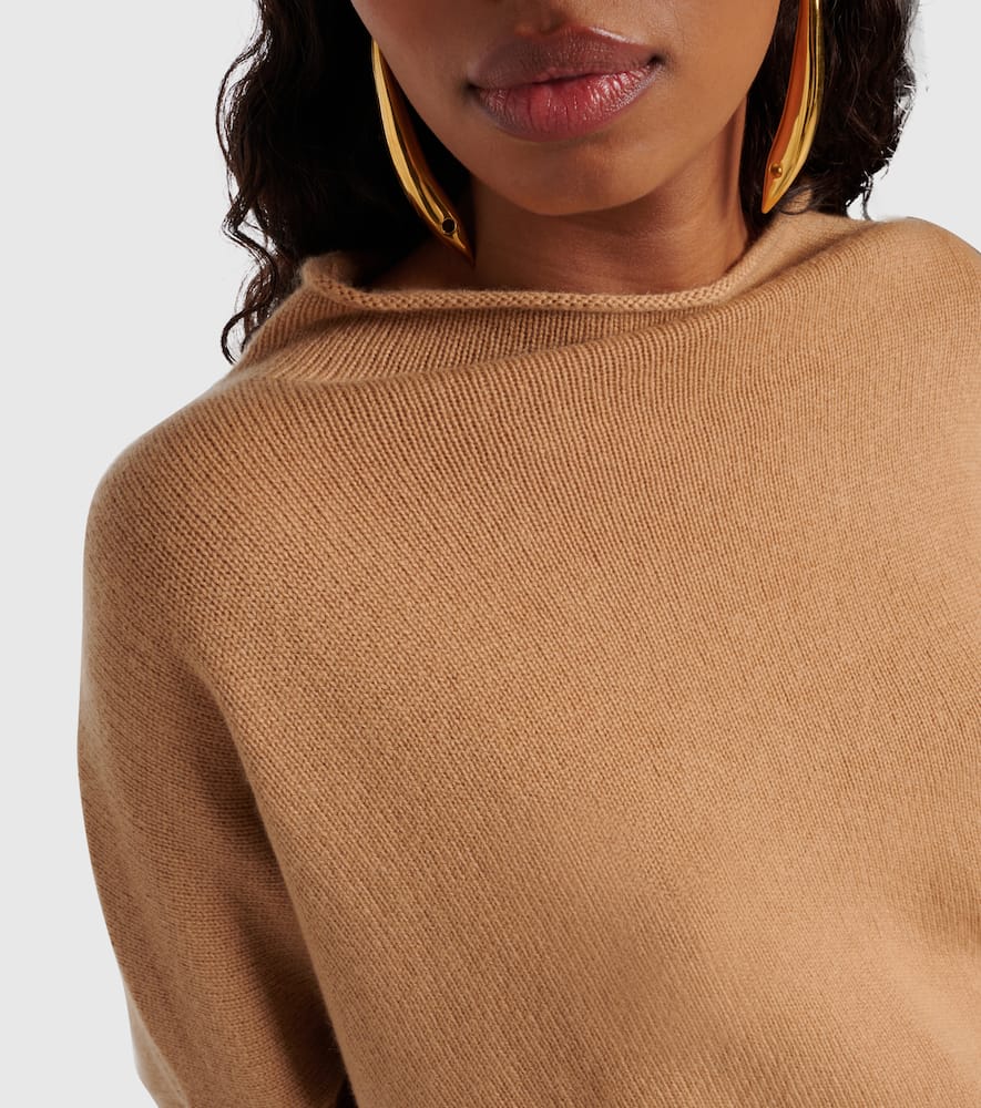 Sandy cashmere sweater