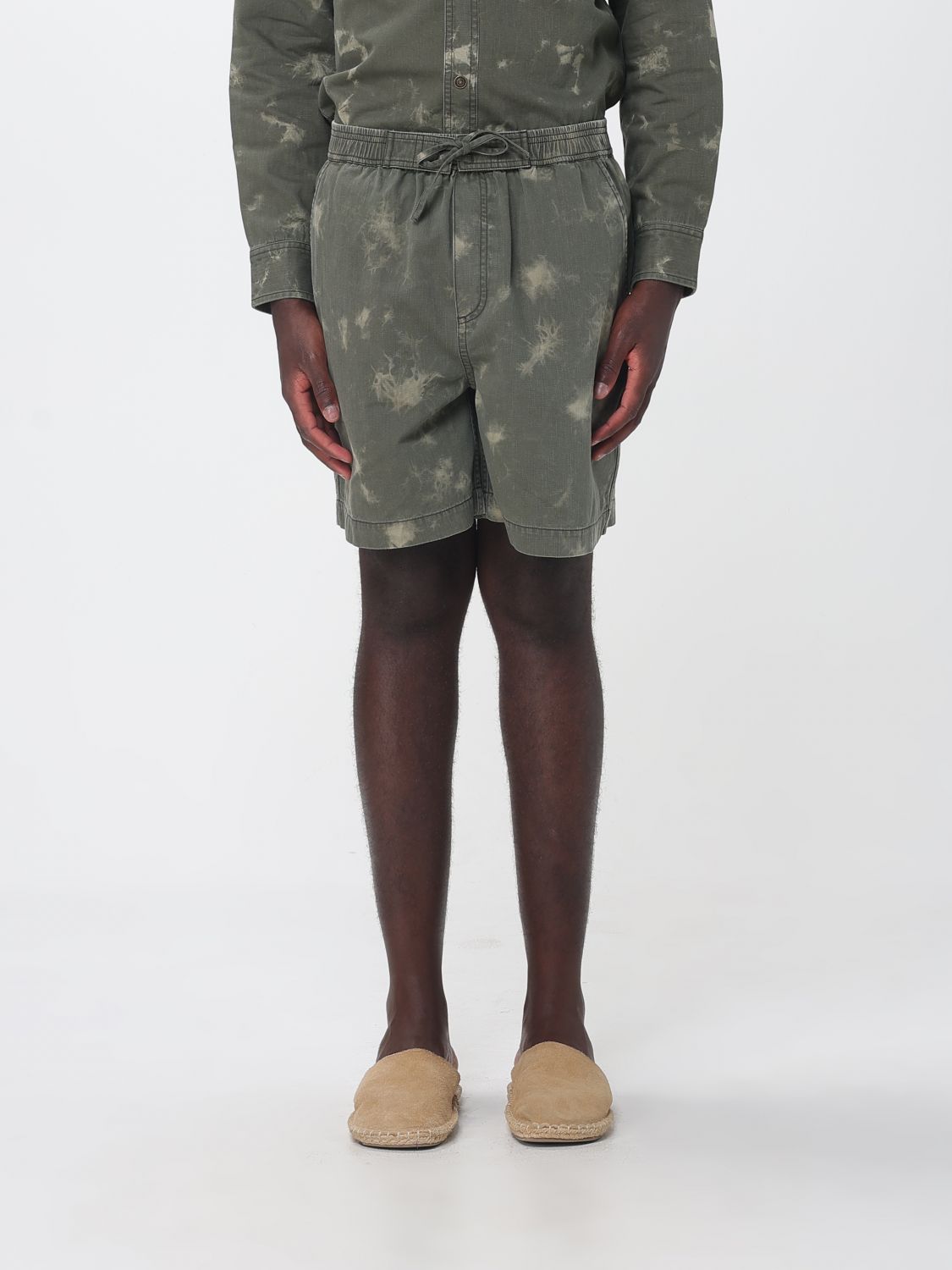 Shorts Men color Green