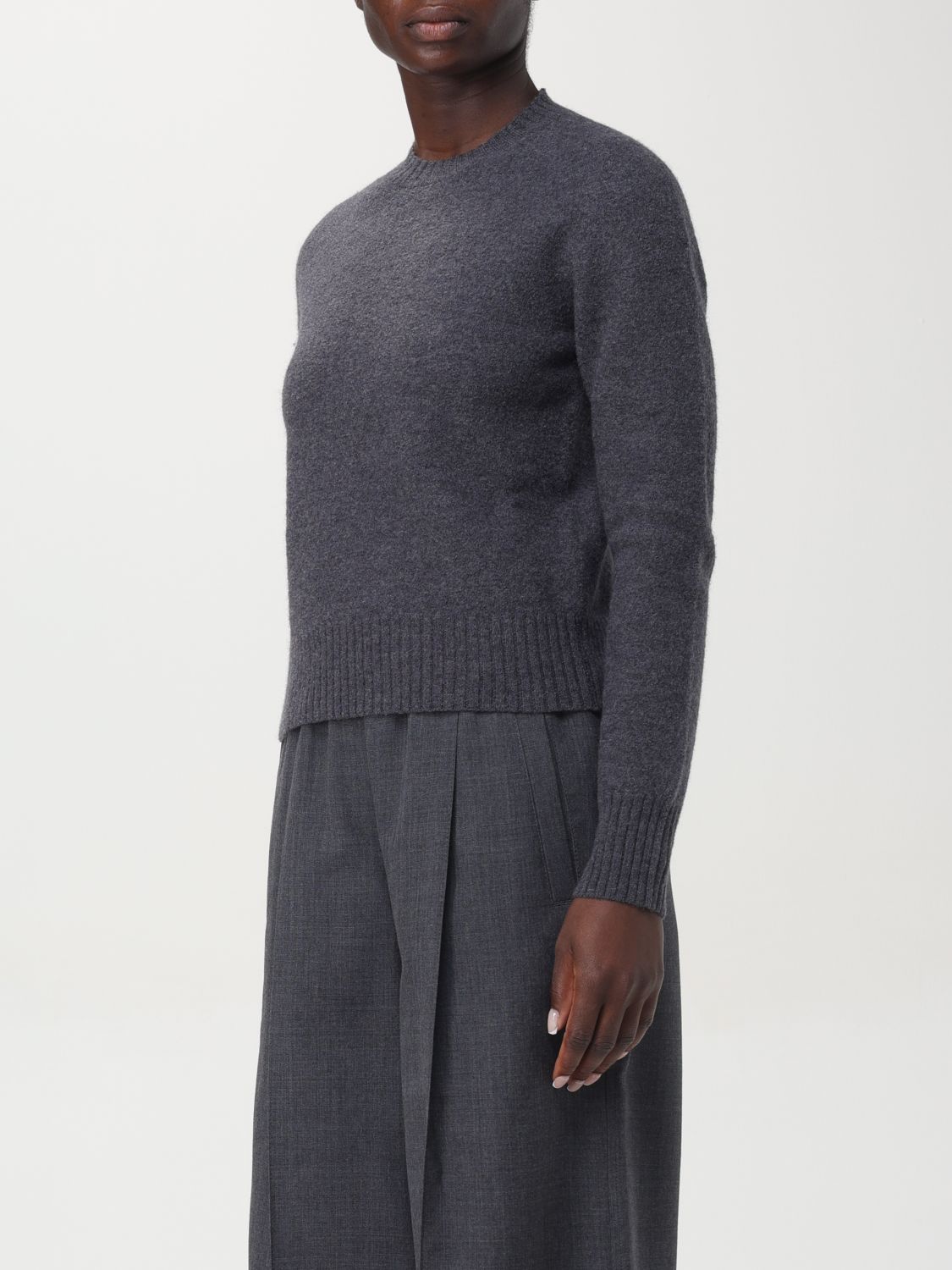 Sweater Woman color Grey