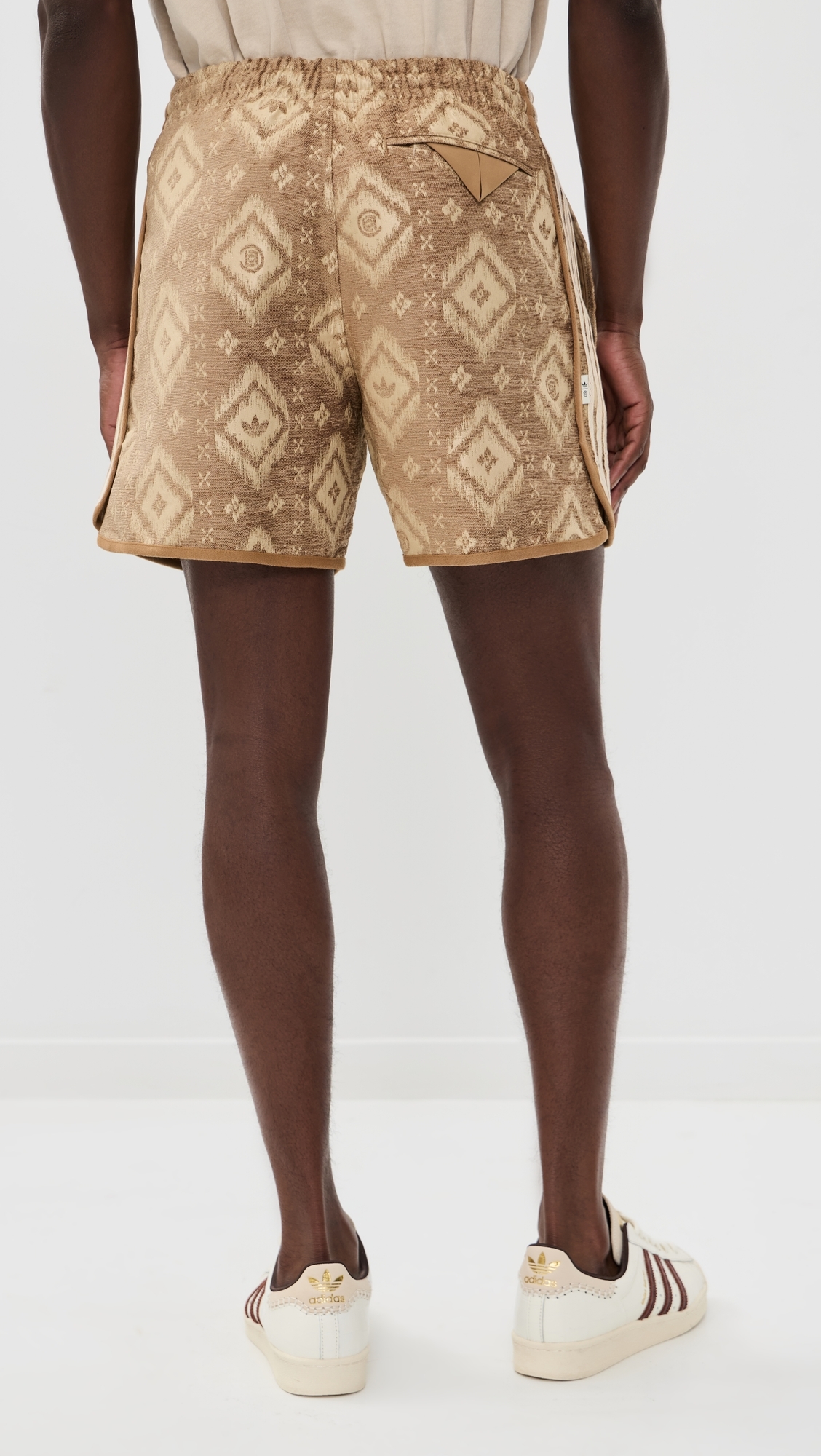 X Edison Chen Ikat Shorts 5.5 Warm Sandstone