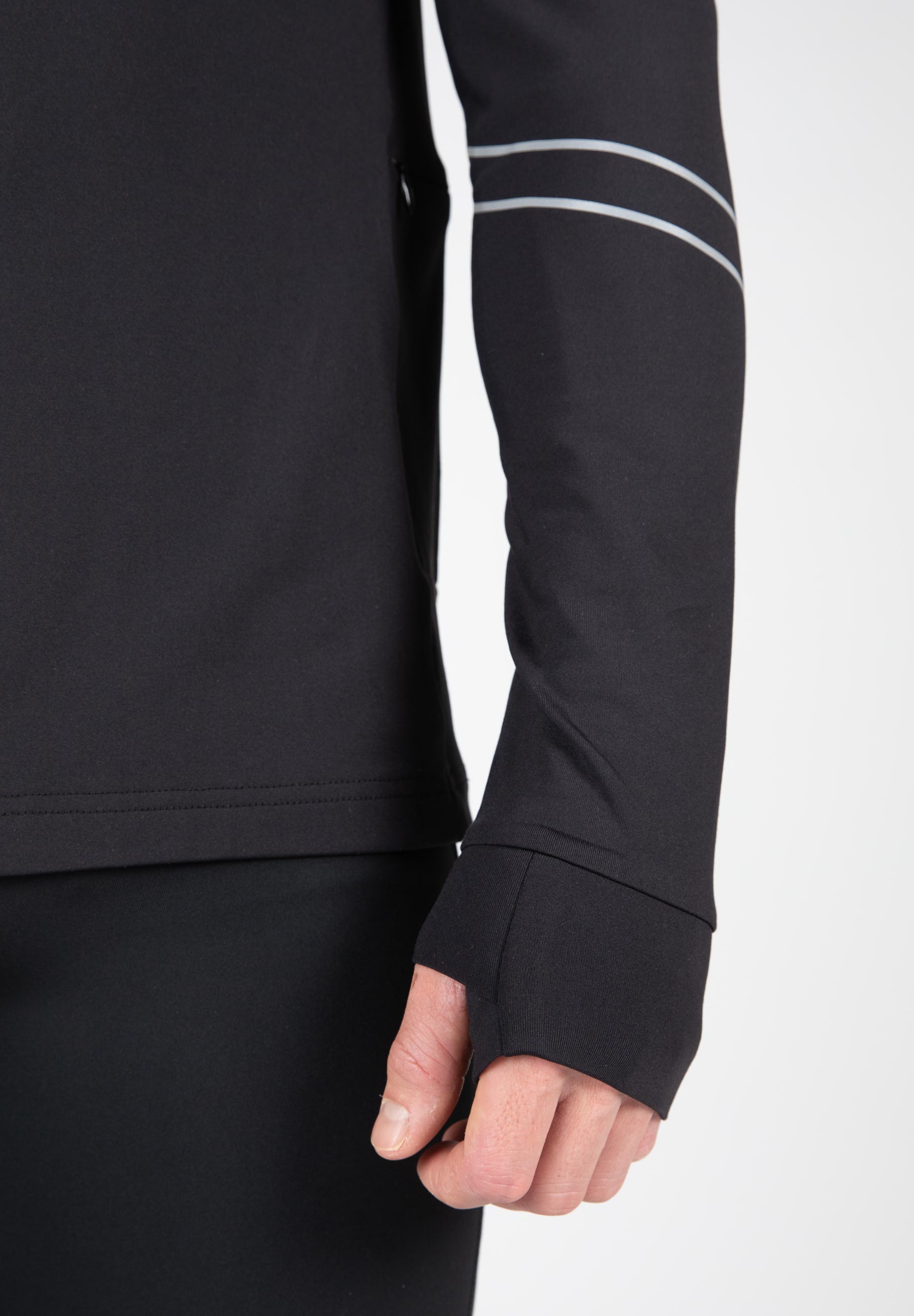 Noxen Long Sleeve - Black