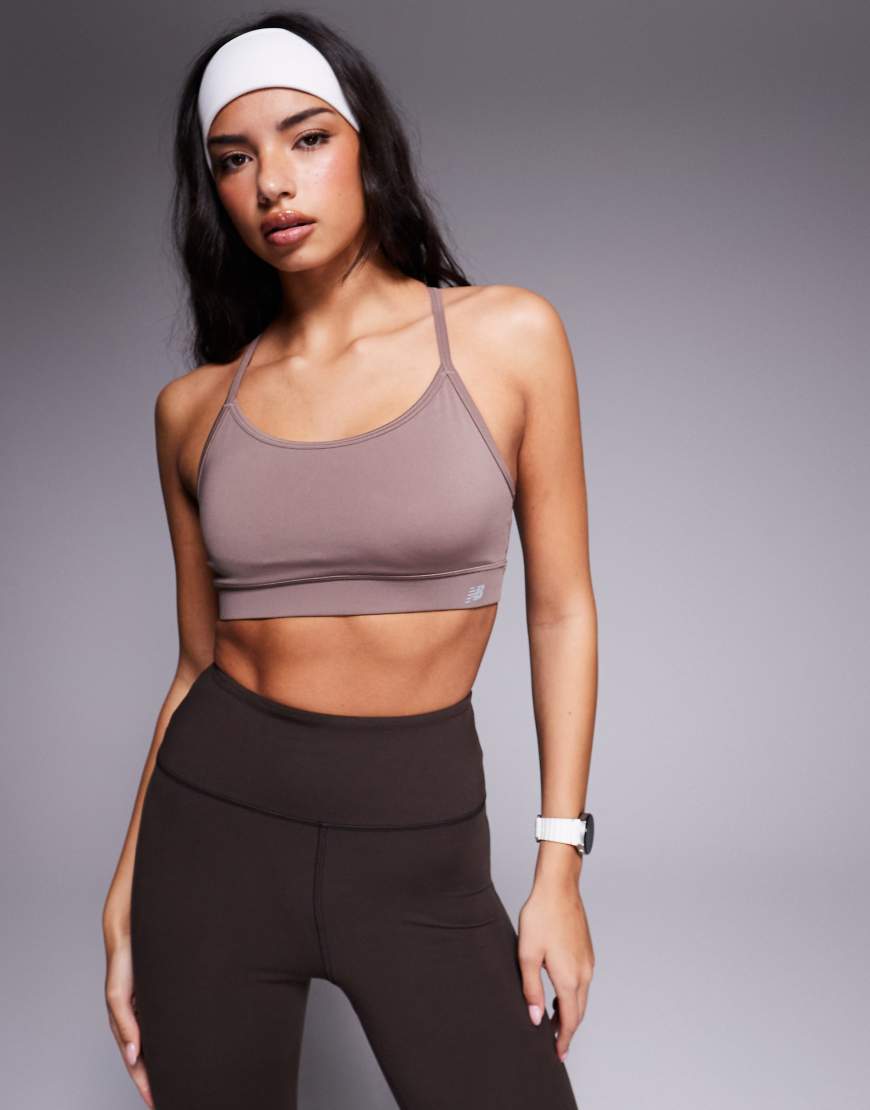 Essential sports bra in brown
